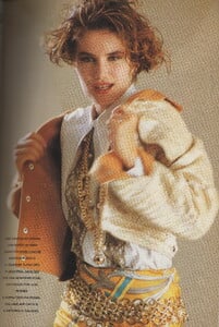 1760363717_CosmopolitanItalyNovember1989-Sanja2.jpg.a4f085e6ffeda74978f458edb6b74fa1.jpg