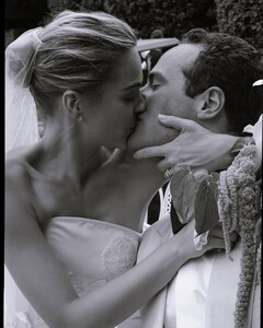 [2024.12.20] wedding_magazine_rus_470898931_18105107800460840_1195480851853130215_n.jpg