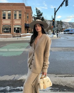 [2024.12.27] kelseymerritt_471807877_912368881057246_7362653066778760537_n.jpg