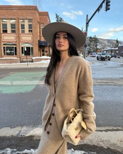 [2024.12.27] kelseymerritt_471866181_2390570987968579_8117654121096035214_n.jpg