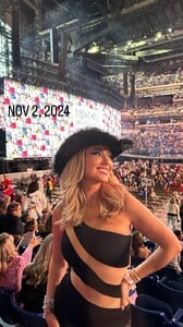 [2024.12.31] _paige.renee_472278660_18474018766041641_1565436450795603139_n.jpg