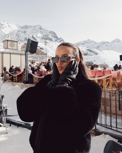 [2025.01.02] helenowen_472441863_8953258091409708_9094315727179611764_n.jpg