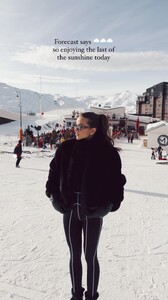 [2025.01.02] helenowen_s472310357_2955095107973440_7063780180224842481_n.jpg