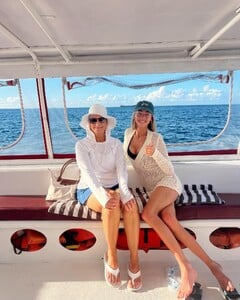 [2025.01.03] elizabethcturner_472313857_18478184818052750_6732210521955659839_n.jpg