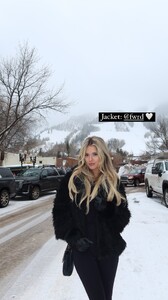 [2025.01.03] lindsaymariebrewer_472117085_1329781328154090_8608665729166859206_n.jpg