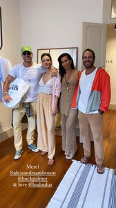 [2025.01.14] alessandraambrosio-maxime.shirt_472866662_18379243306118909_9155052150267252470_n.jpg
