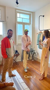 [2025.01.14] alessandraambrosio-maxime.shirt_473643081_18379243009118909_4121896691818260506_n.jpg