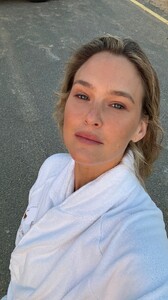 [2025.01.14] barrefaeli_473758618_18484838287041153_3176227541814945809_n.jpg