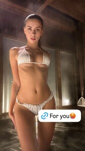 [2025.01.14] lizaakovalenko_472773769_610777898162684_1719986570655044938_n.jpg