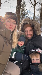 [2025.01.21] lindsellingson_s474572249_18482864443043062_7058467677932825684_n.jpg