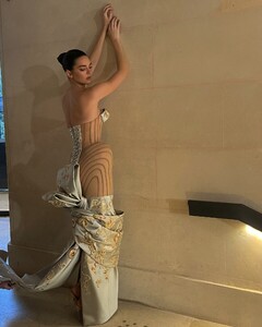 [2025.01.27] kendalljenner_474688690_18915043660044931_9075176927761068854_n.jpg