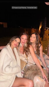 [2025.01.01] alessandraambrosio-inspiresmi_472333987_1714510852830613_2031094922053962062_n.jpg