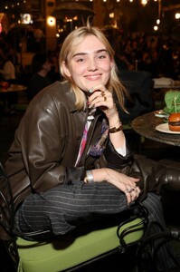 558510997_meg-1.jpg