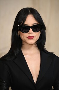 559662033_jenna7-4.jpg