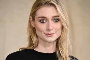559670140_003.jpg