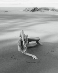 @elisalevacher by me (2).jpg