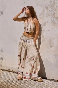 Blush-Jenna-Skirt-17047-HOVER_24217724-7ad9-481c-b0d6-60ddfe7400ea.jpg