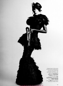Celebutopia-NET-Candice-Sw-anepoel-HARPERS-BAZAAR(4).thumb.jpg.9f1baed00f371ec54d41bb86e2ad84af.jpg