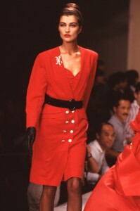 Cerruti_SS1989_ClaireAtkinson_02.jpg