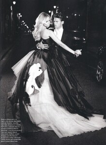 Couture-by-Night-12.thumb.jpg.ecd378b125b64fd5ee50517fb4889f82.jpg