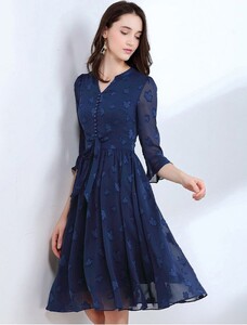 DW-18101038-Leaf-Embroidery-V-Neck-Button-Up-Midi-Dress-1-686x900.jpg