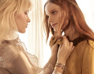 Gucci-Jewellery-Watches-Spring-Summer-2016-Eva-Daria-Minaeva-Polina-Oganicheva-by-Glen-Luchford-01.thumb.jpg.09343705d274189a8432d838205f7364.jpg