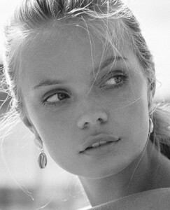 IdaT (TheHive) - 28_THEHIVE_MODELS_IDA-TOFT_BOOK.jpg