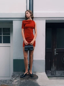 JACQUEMUS-8-2-jpg.webp