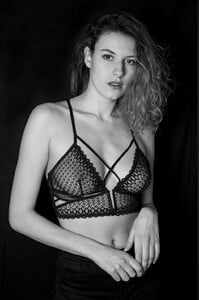 LÉA BUGNET (1).jpg