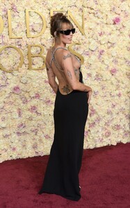 MileyNow007~059.jpg