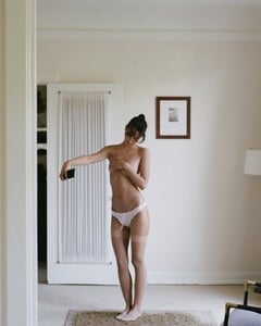 Outtakes of Isabella   for @sneezemag (3).jpg