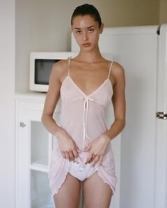 Outtakes of Isabella   for @sneezemag (8).jpg