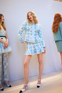 PARIS_COUTURE_FW25_BACKSTAGE_DIOR_ACIELLE09.thumb.webp.cfb8d1ce705f7ea73e55305e902a3b22.webp