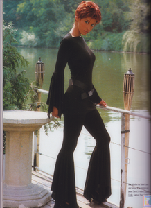 RosieBdlCruz-Joyce Paris no.23-Sept-Oct 1990 (5).png