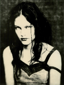 Roversi_Philosophy_by_Alberta_Ferretti_Fall_Winter_1998_99_02.thumb.png.fa13b3883aceb40505c6e74aca522ff0.png