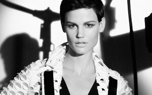 SaskiadeBrauwNadjaBenderbyKarlLagerfeld(LesDiaboliques-Numro151March2014)1.thumb.jpg.8e1fa89a8c832aac86e6b79bdc3d0491.jpg