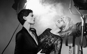 SaskiadeBrauwNadjaBenderbyKarlLagerfeld(LesDiaboliques-Numro151March2014)8.thumb.jpg.8186a01dcd78fbbb8f24ac1c3fa39c46.jpg