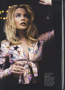 VOGUE12034.thumb.jpg.1f936c3e6f1818d8c562175bea7c40cc.jpg