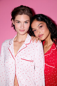 Victorias-Secret-2025-Valentines-Day-Devyn-Grace-Modal-Long-Pajama-Set-3.jpg