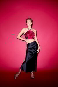 Victorias-Secret-2025-Valentines-Day-Grace-Elizabeth-Blooming-rose-Corset-Top-2.jpg
