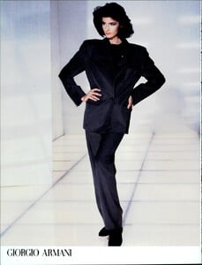 Vogue Italia February 1984 (2) 024.jpg