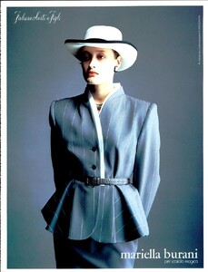 VogueItaliaFebruary1984(2)189.thumb.jpg.308c838e48641adb750d9c4ab9ec9aa7.jpg