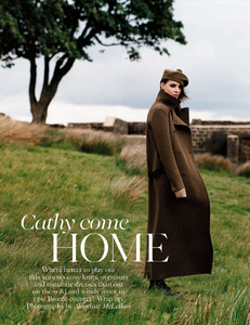 Vogue_uk_2012-10-297.thumb.png.3deb74c1723f301fcb1acfdf622ab9d7.png