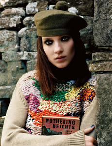 Vogue_uk_2012-10-298.thumb.png.264e9055bef73bb4bb72aa650f16cb76.png