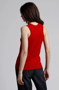 YR62147LAVARED3.jpg