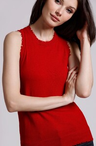 YR62147LAVARED4.jpg