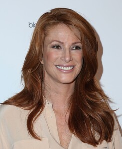 angie-everhart-at-women-s-guild-cedars-sinai-annual-spring-luncheon-in-los-angeles-04-20-2017_4.jpg