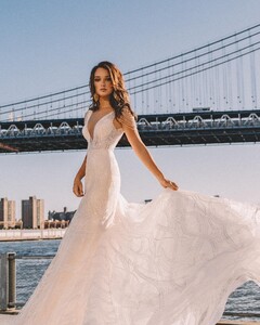 ellybride_official_73533235_2475104692707904_4695326095172457535_n.jpg
