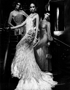 fashion_scans_remastered-various_models-elle_usa-march_2012-scanned_by_vampirehorde-hq-2.thumb.jpg.1f8ea184452960f41aee89ef42d3d0b1.jpg