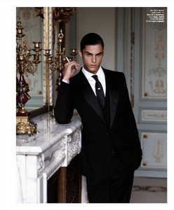 gentleman_02.thumb.png.acf06d911923c92aecfea7f8f0f0687e.png